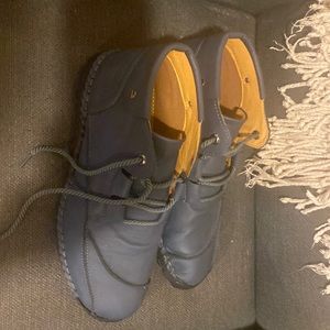 Blue fashion shoes.